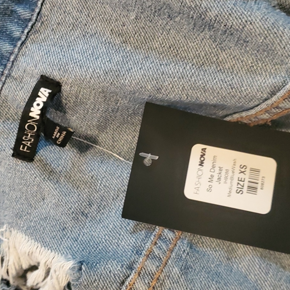 Fashion nova Jean jacket-NWT - Picture 8 of 9